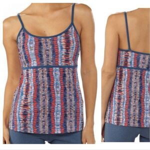 Patagonia organic cotton tank top with bra shelf sz M
